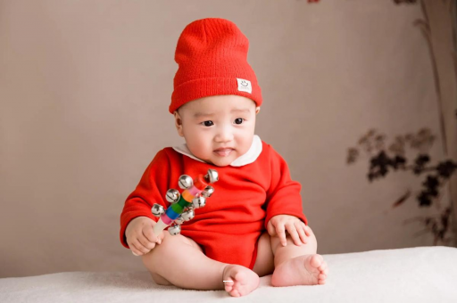 随县宝宝荡秋千会伤大脑吗 随县宝宝荡秋千会伤大脑吗